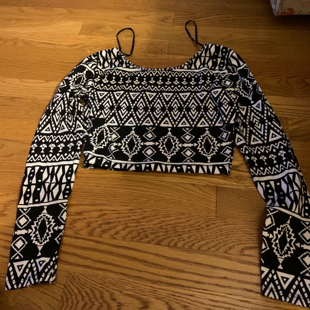 Aztec print crop top
